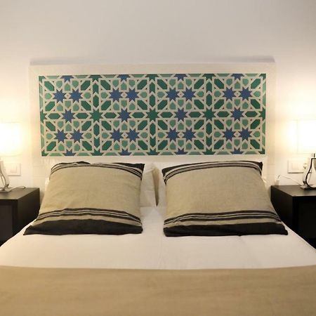 Apartamento San Jacinto III Севиля Екстериор снимка