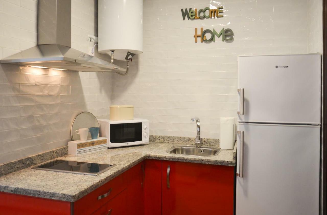 Apartamento San Jacinto III Севиля Екстериор снимка
